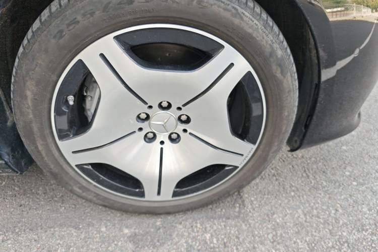 Used Mercedes-Benz Maybach S-Class 2024 Refresh S 480 4MATIC Right Front Wheel Hub