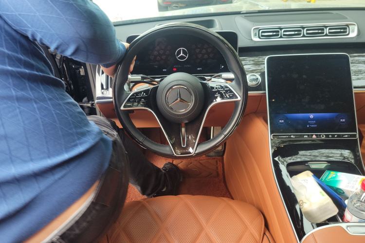 Used Mercedes-Benz Maybach S-Class 2024 Refresh S 480 4MATIC Steering Wheel