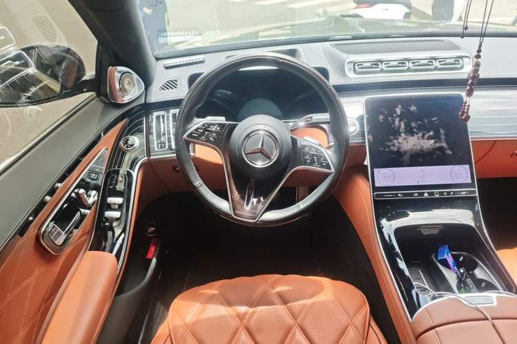 Used Mercedes-Benz Maybach S-Class 2024 Refresh S 480 4MATIC Steering Wheel