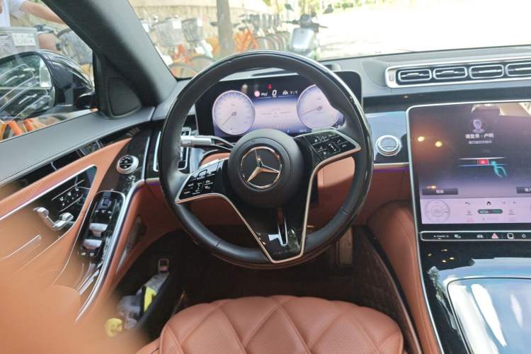 Used Mercedes-Benz Maybach S-Class 2024 Refresh S 480 4MATIC Steering Wheel