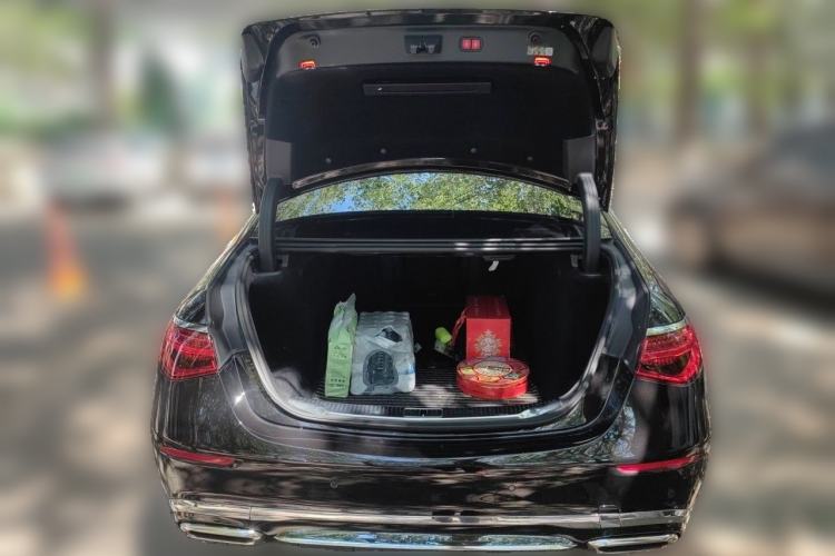 Used Mercedes-Benz Maybach S-Class 2024 Refresh S 480 4MATIC Trunk