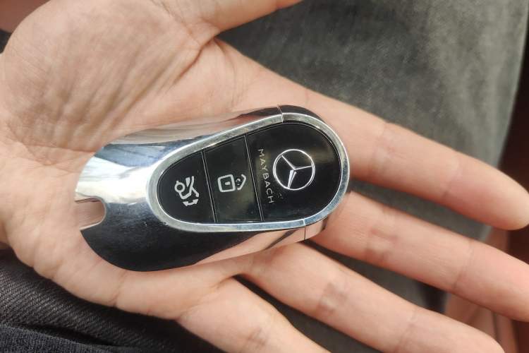 Used Mercedes-Benz Maybach S-Class 2024 Refresh S 480 4MATIC Vehicle Key