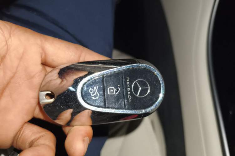 Used Mercedes-Benz Maybach S-Class 2024 Refresh S 480 4MATIC Vehicle Key