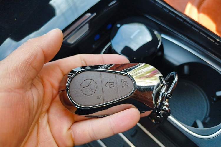 Used Mercedes-Benz Maybach S-Class 2024 Refresh S 480 4MATIC Vehicle Key