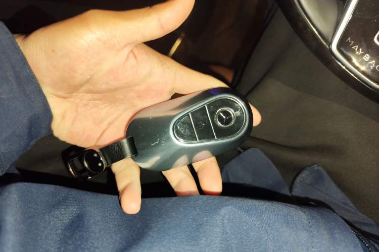Used Mercedes-Benz Maybach S-Class 2024 S 480 4MATIC Vehicle Key