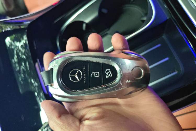Used Mercedes-Benz Maybach S-Class 2024 Refresh S 480 4MATIC Vehicle Key