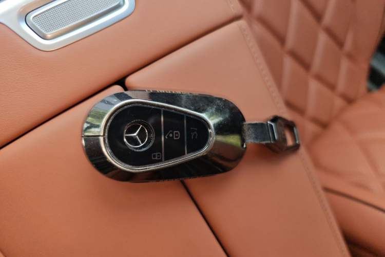 Used Mercedes-Benz Maybach S-Class 2024 Refresh S 480 4MATIC Vehicle Key