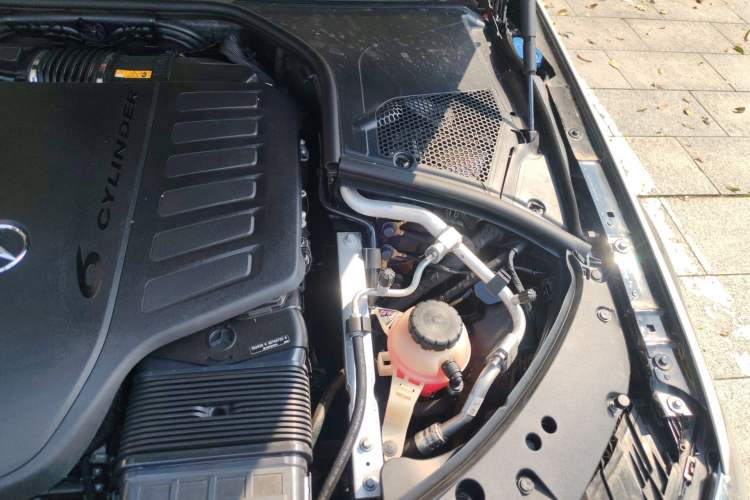 Used Mercedes-Benz Maybach S-Class 2024 S 480 4MATIC Engine Bay Left