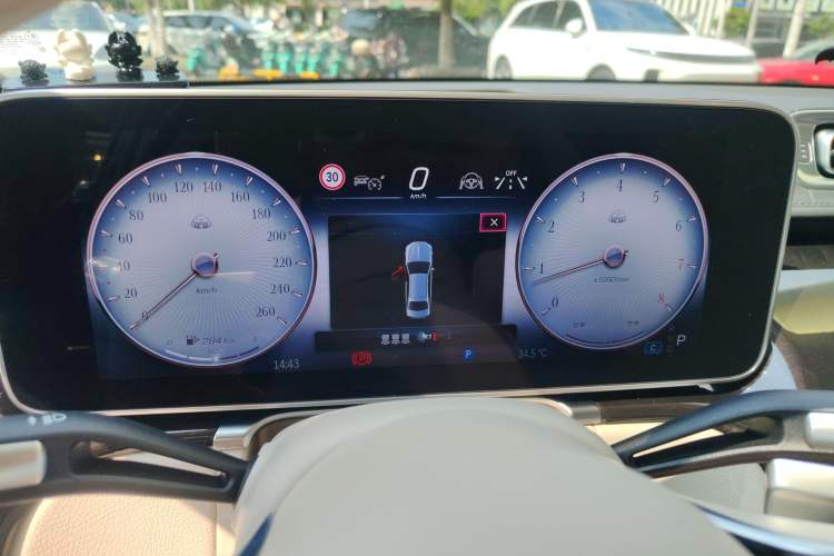 Used Mercedes-Benz Maybach S-Class 2024 S 480 4MATIC Instrument Cluster