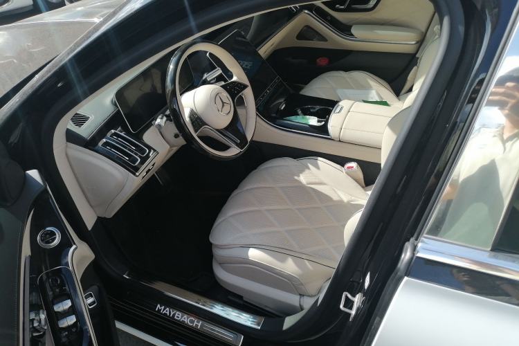 Used Mercedes-Benz Maybach S-Class 2024 S 480 4MATIC Left Front Seat