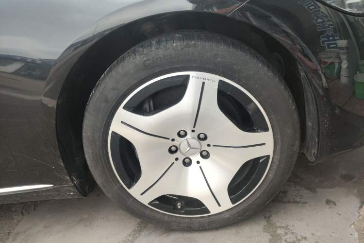 Used Mercedes-Benz Maybach S-Class 2024 Refresh S 480 4MATIC Right Front Wheel Hub