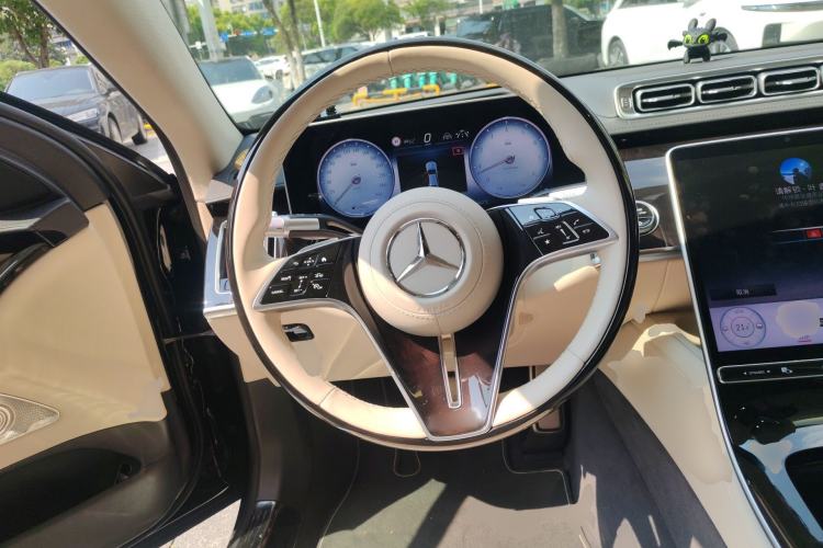 Used Mercedes-Benz Maybach S-Class 2024 S 480 4MATIC Steering Wheel