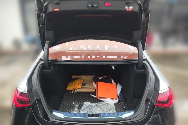 Used Mercedes-Benz Maybach S-Class 2024 Refresh S 480 4MATIC Trunk