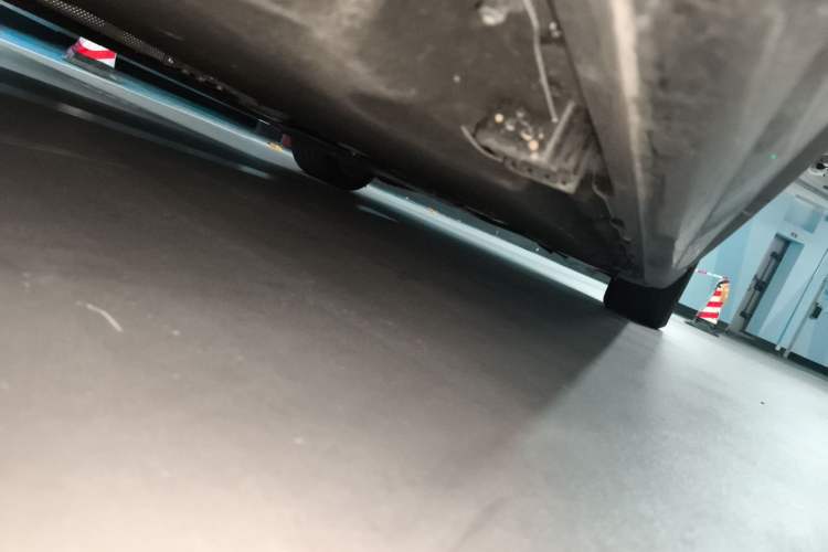 Used Mercedes-Benz Maybach S-Class 2025 S 480 4MATIC Chassis Rear Right