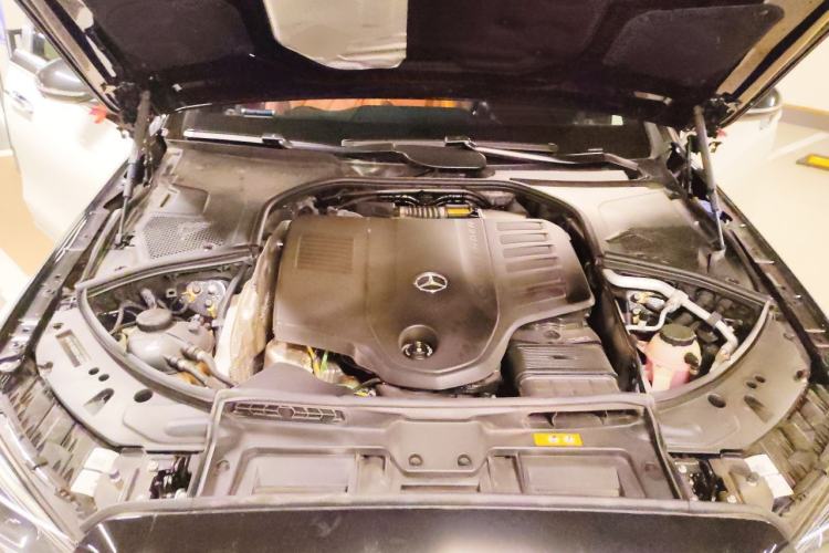 Used Mercedes-Benz Maybach S-Class 2025-Year Restyled S 480 4MATIC Engine Bay