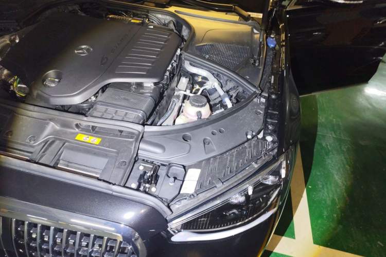 Used Mercedes-Benz Maybach S-Class 2025-Year Restyled S 480 4MATIC Engine Bay Left
