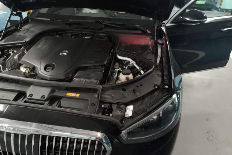 Used Mercedes-Benz Maybach S-Class 2025 S 480 4MATIC Engine Bay Left
