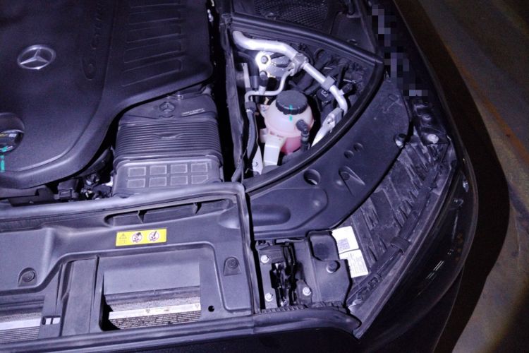 Used Mercedes-Benz Maybach S-Class 2025 S 480 4MATIC Engine Bay Right