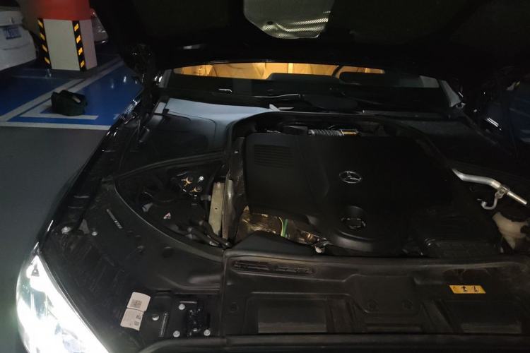 Used Mercedes-Benz Maybach S-Class 2025-Year Restyled S 480 4MATIC Engine Bay Right