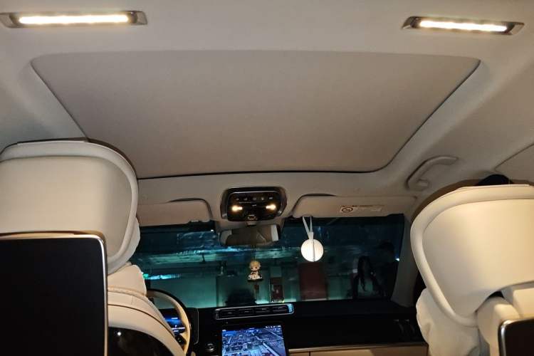 Used Mercedes-Benz Maybach S-Class 2025-Year Restyled S 480 4MATIC Headliner