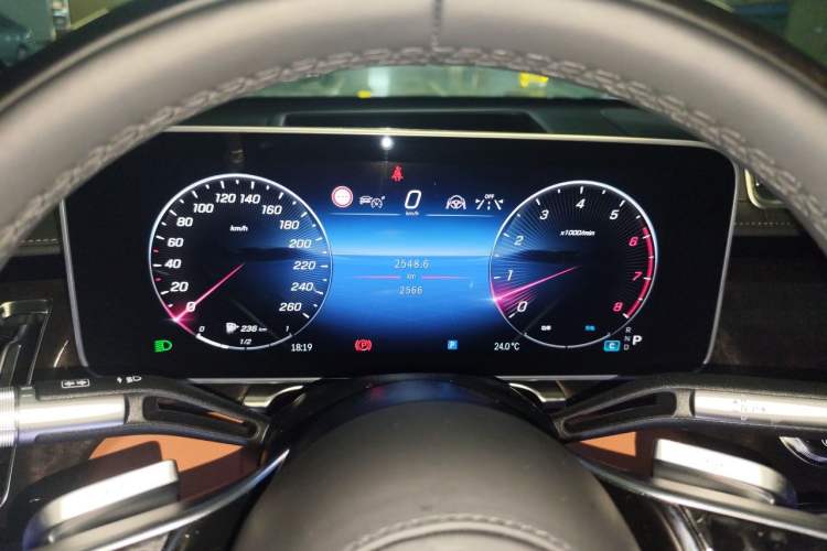 Used Mercedes-Benz Maybach S-Class 2025-Year Restyled S 480 4MATIC Instrument Cluster