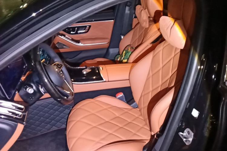 Used Mercedes-Benz Maybach S-Class 2025 S 480 4MATIC Left Front Seat