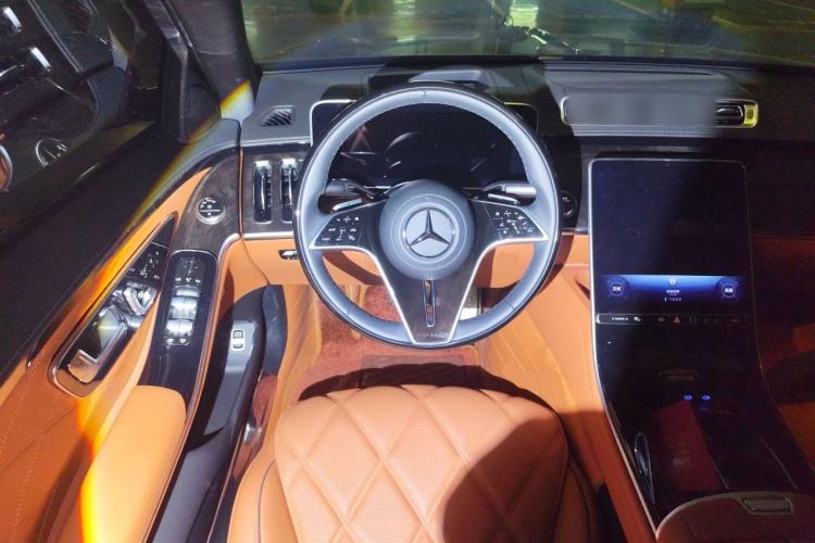 Used Mercedes-Benz Maybach S-Class 2025-Year Restyled S 480 4MATIC Steering Wheel