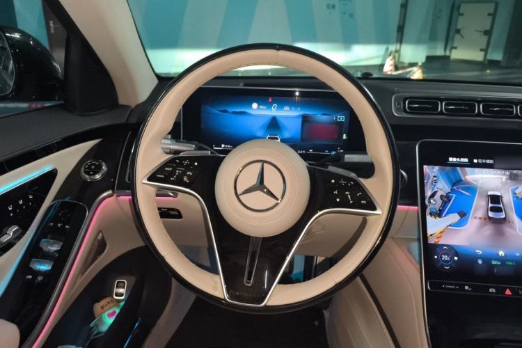 Used Mercedes-Benz Maybach S-Class 2025 S 480 4MATIC Steering Wheel