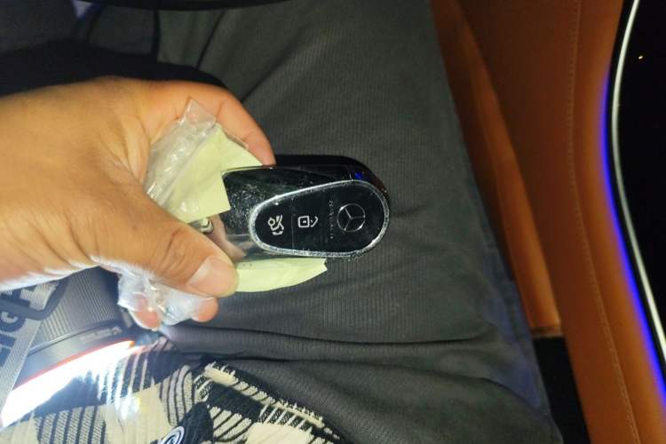 Used Mercedes-Benz Maybach S-Class 2025-Year Restyled S 480 4MATIC Vehicle Key