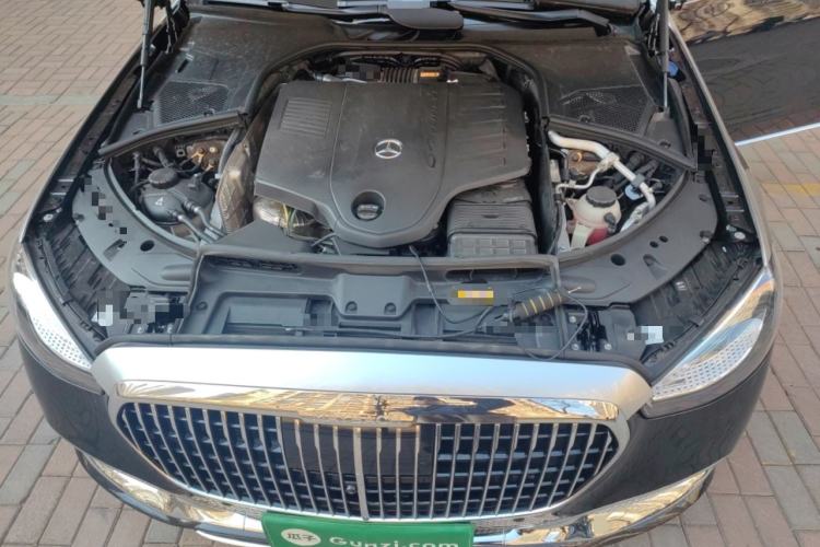 Used Mercedes-Benz Maybach S-Class 2025-Year Restyled S 480 4MATIC Engine Bay