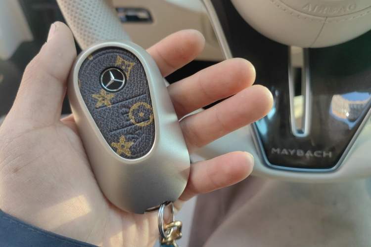 Used Mercedes-Benz Maybach S-Class 2025-Year Restyled S 480 4MATIC Vehicle Key