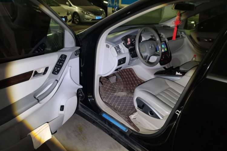 Used Mercedes-Benz R-Class 2007 R 350 L 4MATIC Driver Seat