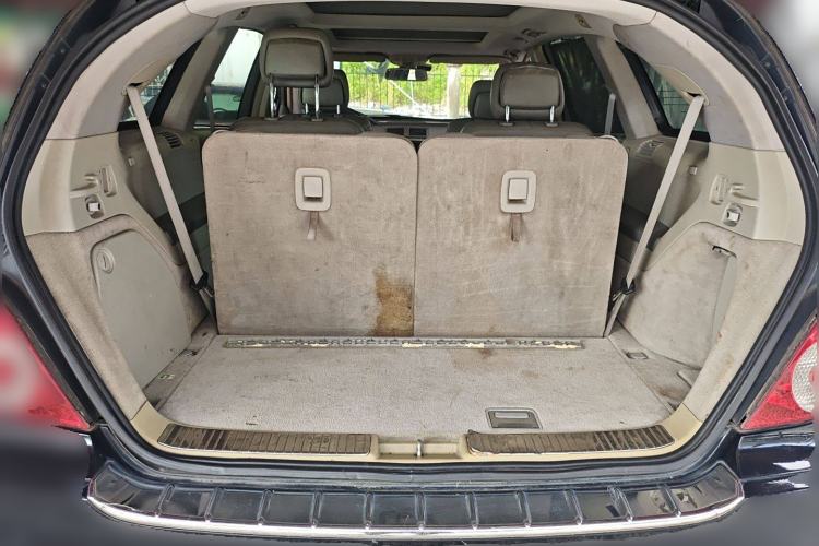 Used Mercedes-Benz R-Class 2007 R 350 L 4MATIC Trunk