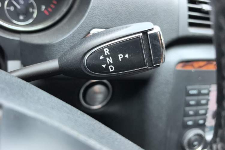 Used Mercedes-Benz R-Class 2007 R 350 L 4MATIC Gear Lever