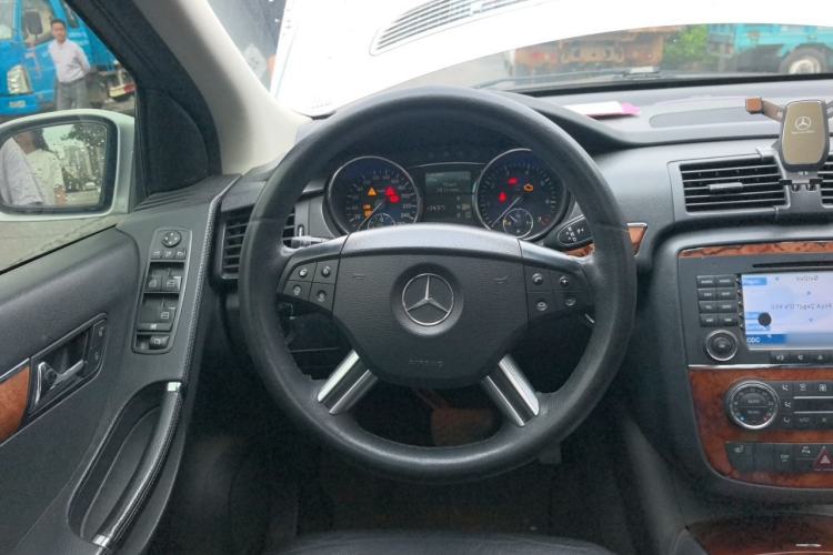Used Mercedes-Benz R-Class 2007 R 350 L 4MATIC Steering Wheel