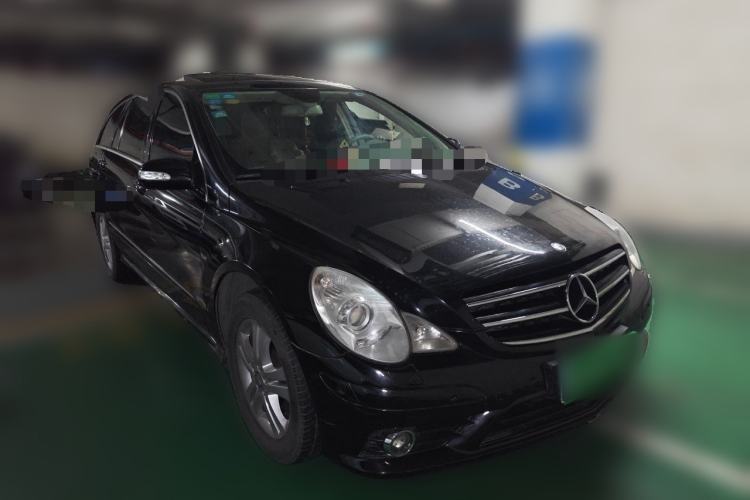 Used Mercedes-Benz R-Class 2009 R 300 L Business Model Front Right 45 Deg