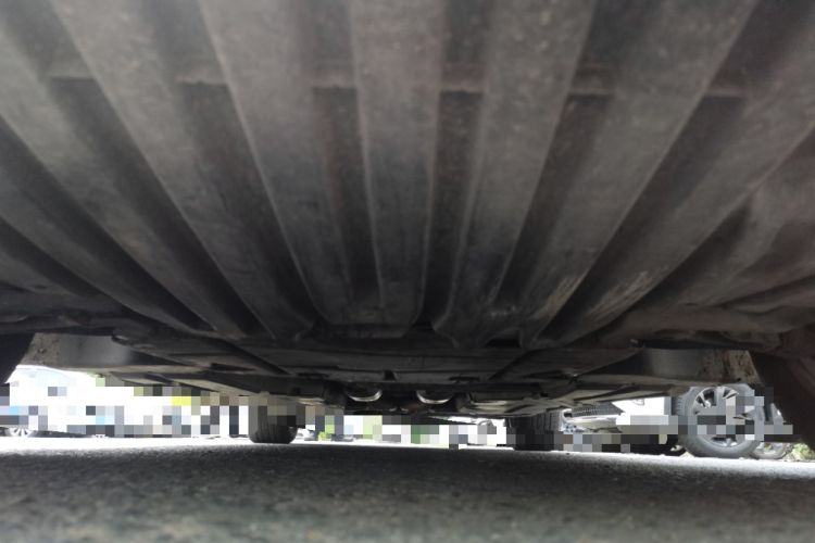 Used Mercedes-Benz R-Class 2010 R 350 L 4MATIC Chassis Front
