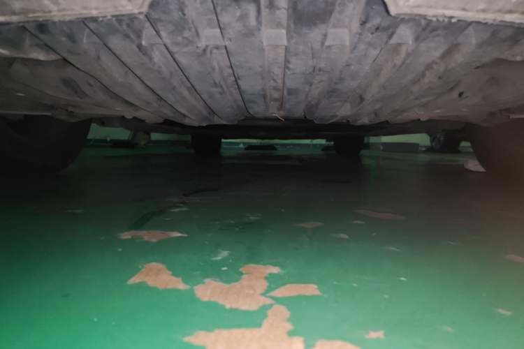 Used Mercedes-Benz R-Class 2010 R 350 L 4MATIC Chassis Front