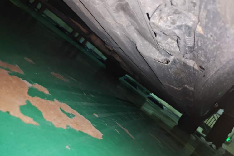 Used Mercedes-Benz R-Class 2010 R 350 L 4MATIC Chassis Front Left