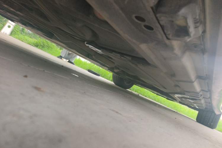 Used Mercedes-Benz R-Class 2010 R 300 L Luxury Model Chassis Front Left