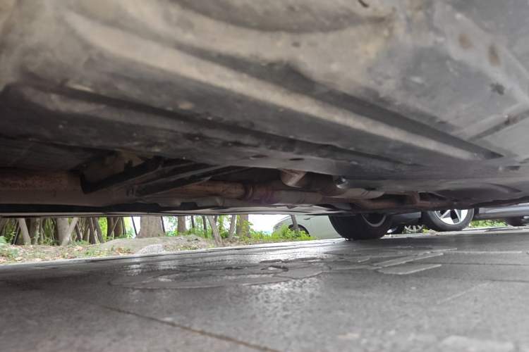 Used Mercedes-Benz R-Class 2010 R 300 L Business Model Chassis Front Left