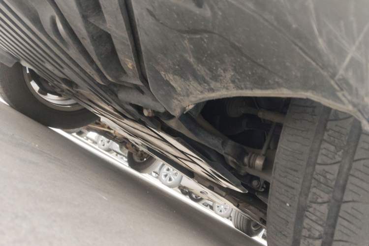 Used Mercedes-Benz R-Class 2010 R 350 L 4MATIC Chassis Front Left