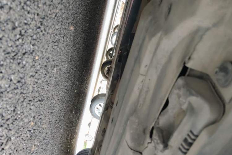 Used Mercedes-Benz R-Class 2010 R 300 L Business Model Chassis Front Left