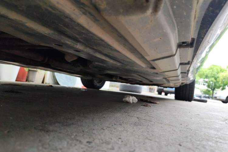 Used Mercedes-Benz R-Class 2010 R 300 L Luxury Model Chassis Front Left