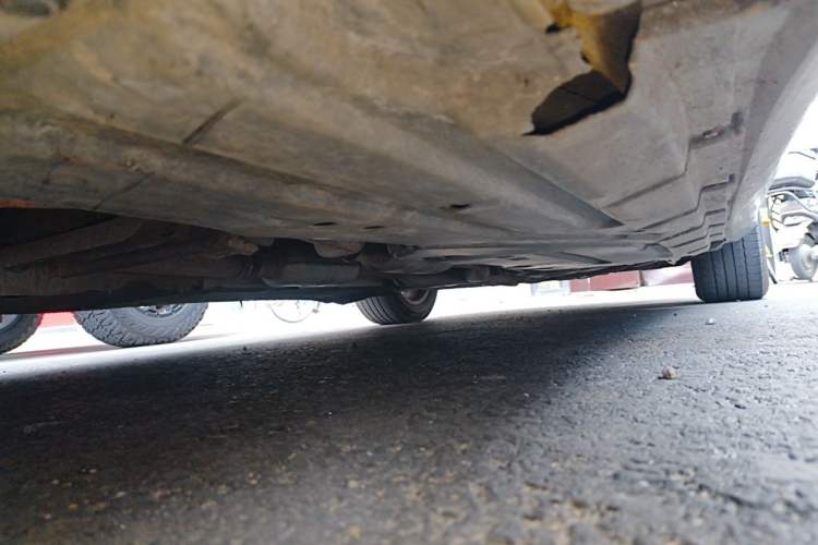 Used Mercedes-Benz R-Class 2010 R 350 L 4MATIC Chassis Front Left