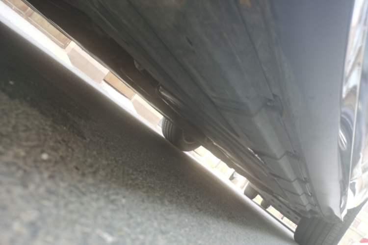 Used Mercedes-Benz R-Class 2010 R 350 L 4MATIC Chassis Front Left