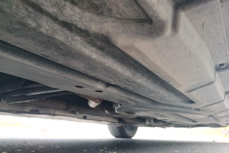 Used Mercedes-Benz R-Class 2010 R 300 L Business Model Chassis Front Left