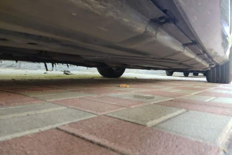 Used Mercedes-Benz R-Class 2010 R 350 L 4MATIC Chassis Front Left