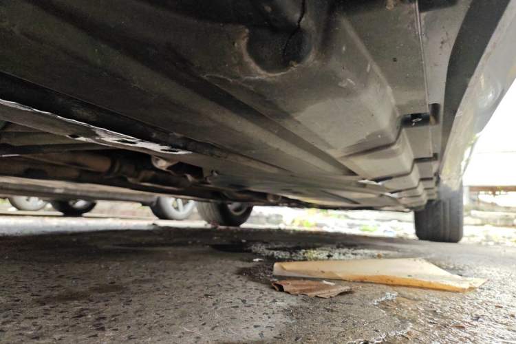 Used Mercedes-Benz R-Class 2010 R 300 L Business Model Chassis Front Left