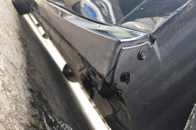 Used Mercedes-Benz R-Class 2010 R 350 L 4MATIC Chassis Front Right